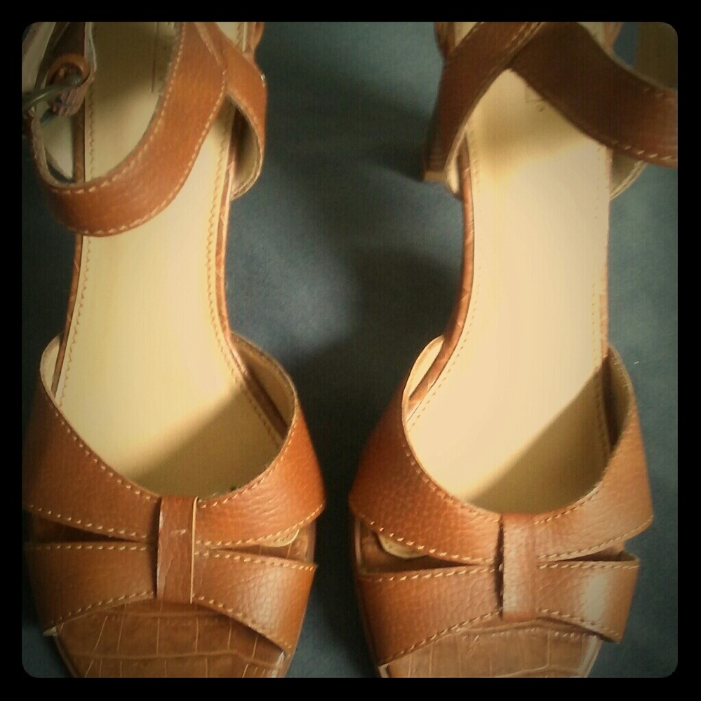 Shoes. Sandles